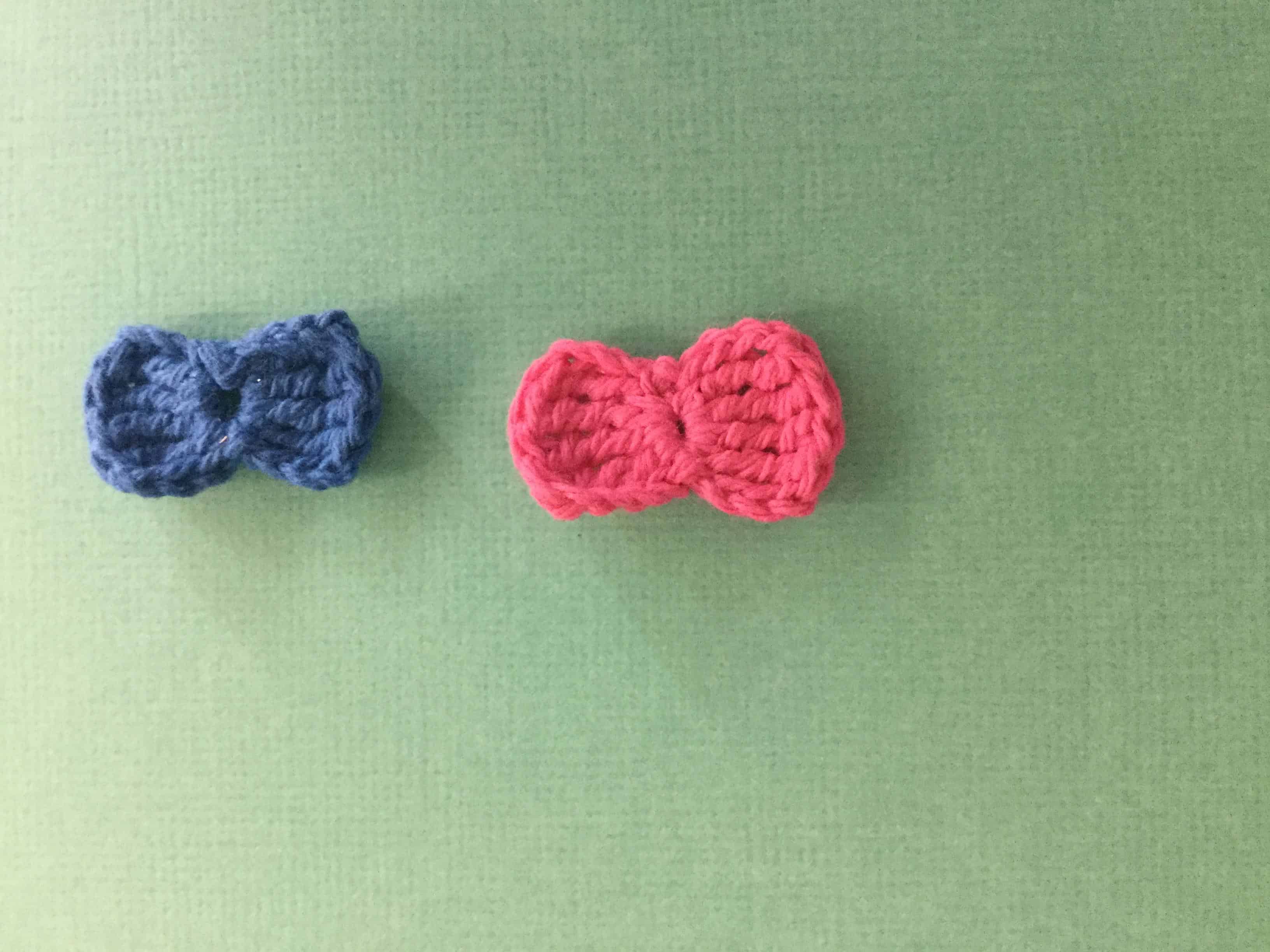Crochet bows - Landscape