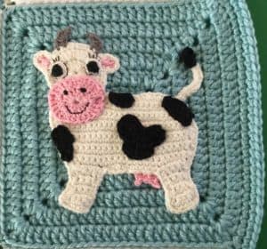 Crochet edging for baby blanket cow square