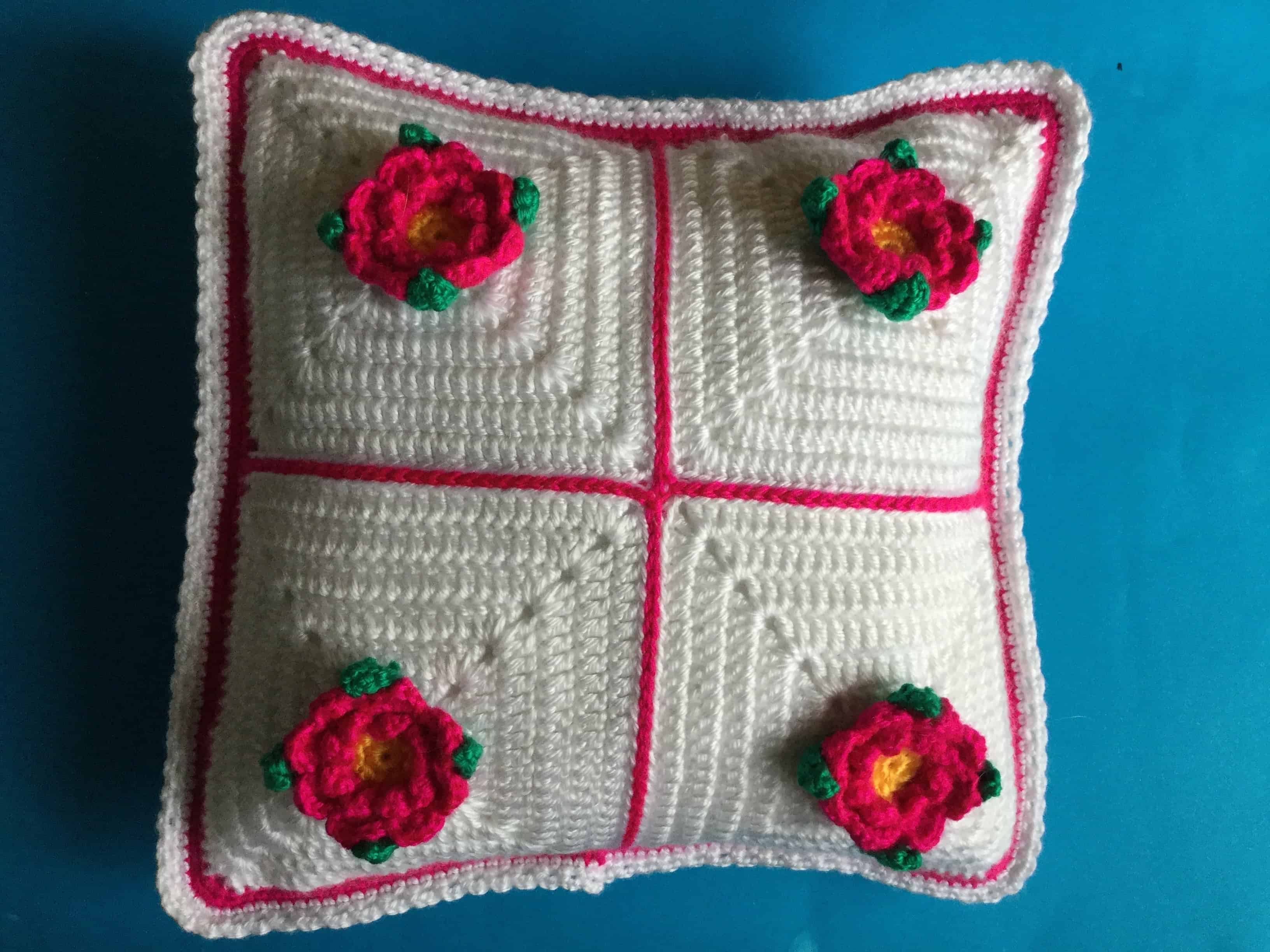 Download Joining Granny Squares using Slip Stitch • Kerri's Crochet