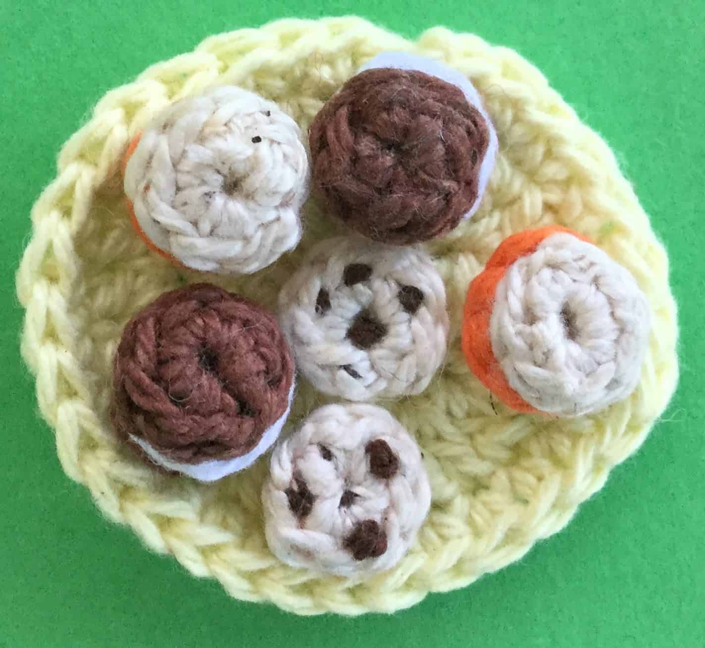 crochetfoodforblanketbiscuitsonplate • Kerri's Crochet