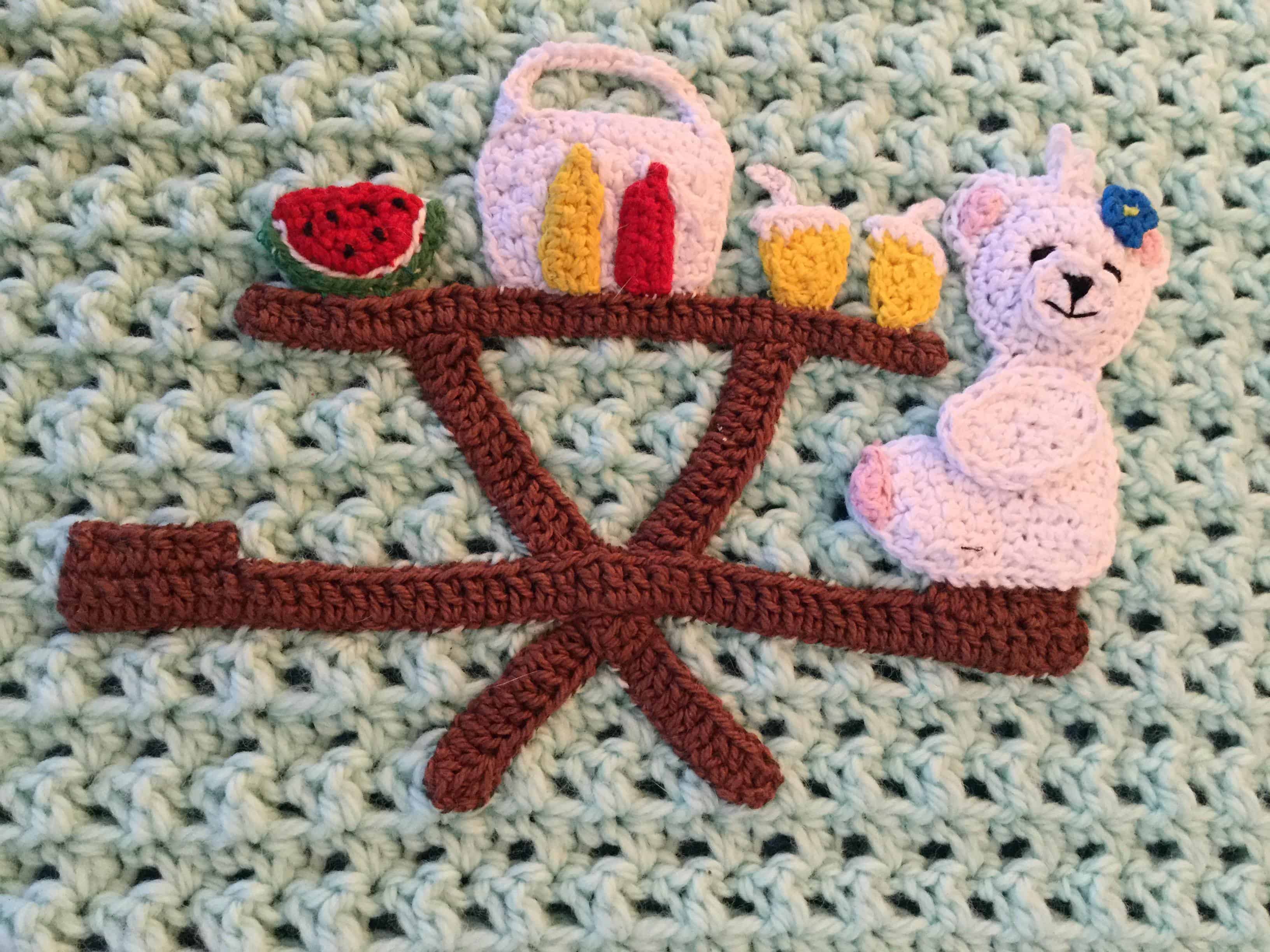 teddybearspicnicblanketteddywithtable • Kerri's Crochet