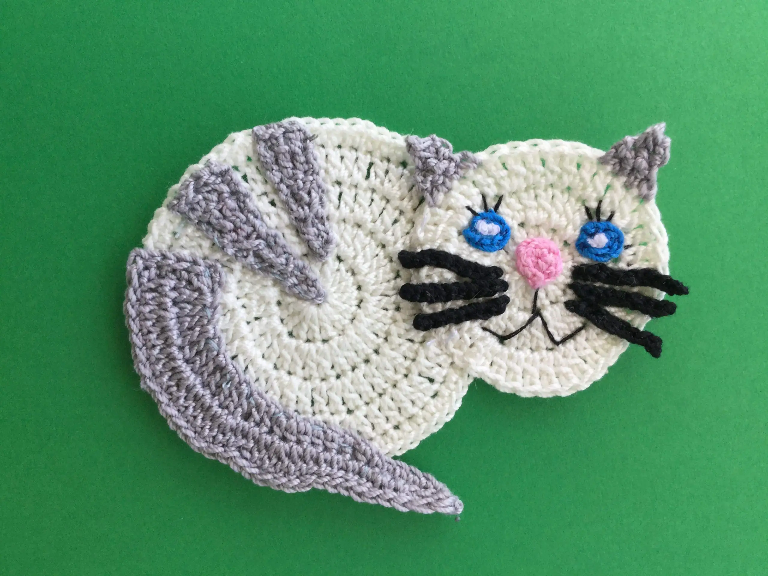 easy cat crochet pattern