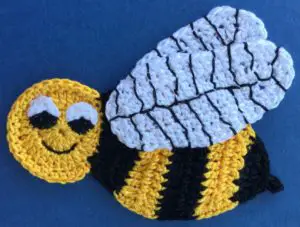 Crochet bee 2 ply body with wings