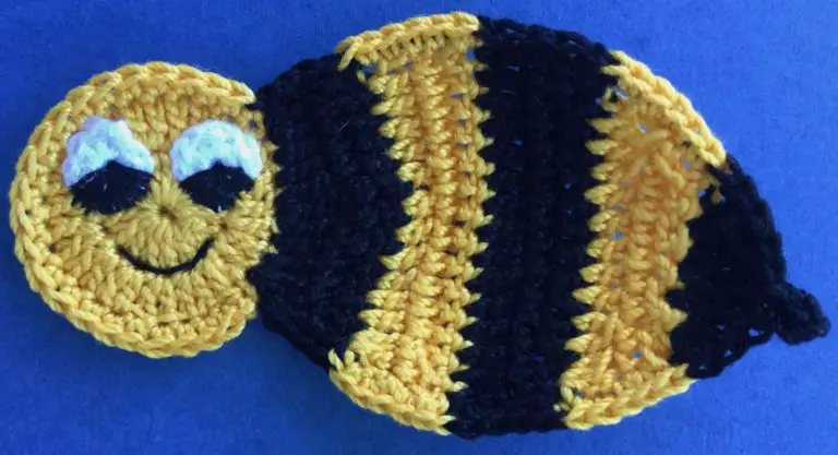 Crochet Bee Pattern (UK Version) • Kerri's Crochet