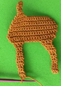 Crochet deer 2 ply body with front leg