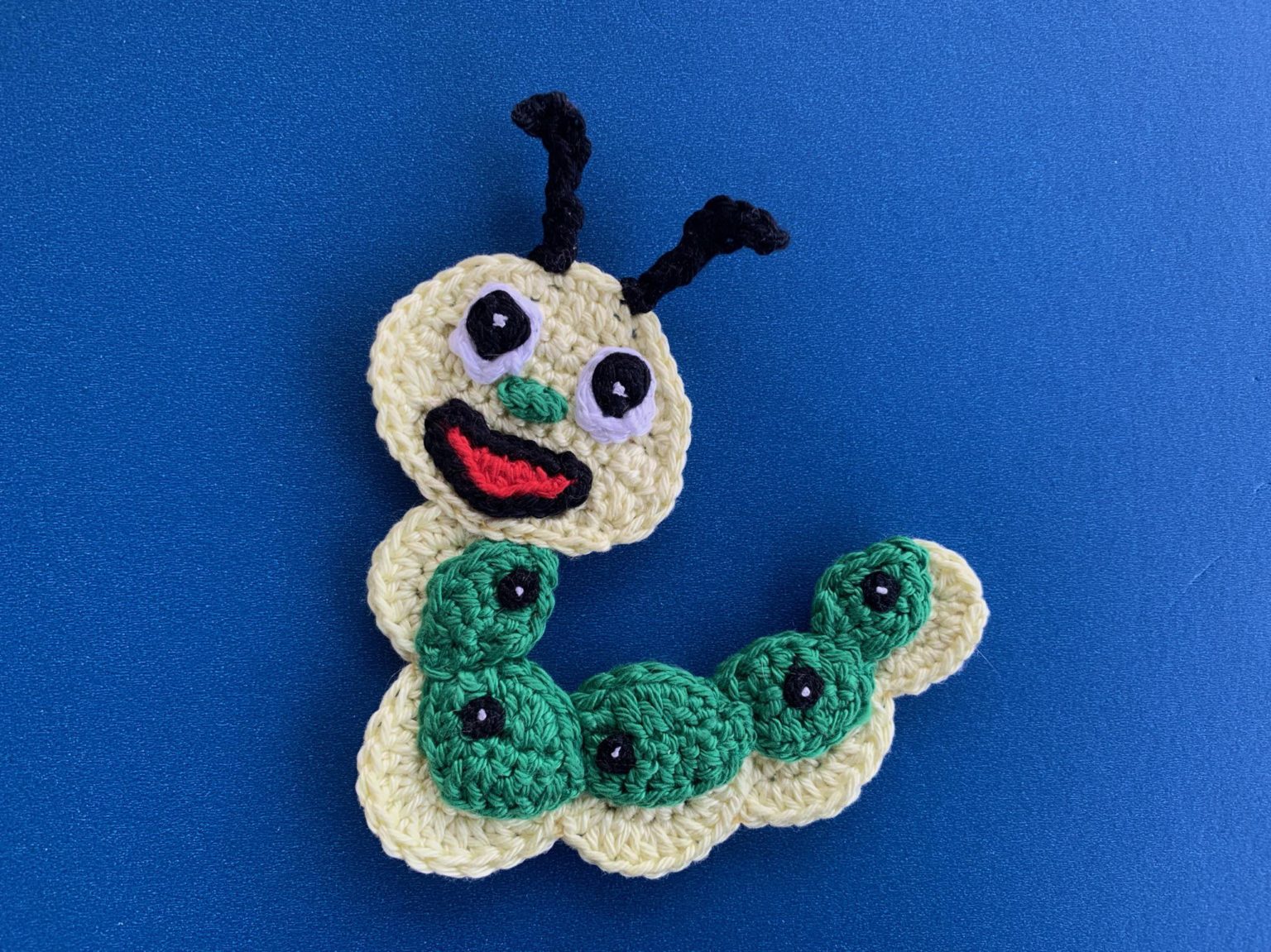 Crochet Caterpillar Tutorial • Kerri's Crochet