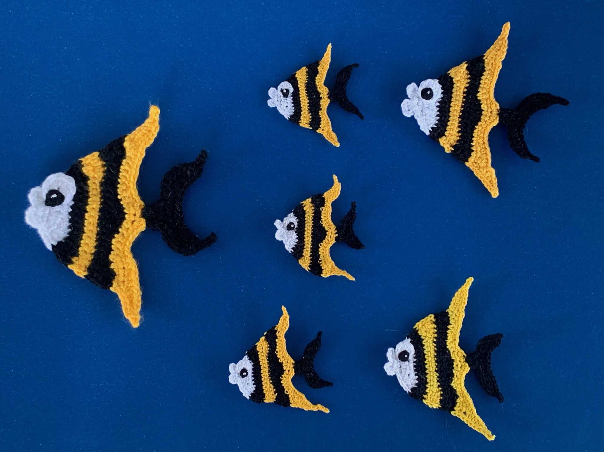 Finished crochet angelfish 2 ply group landscape