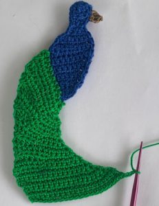 Crochet peacock 2 ply tail with chain