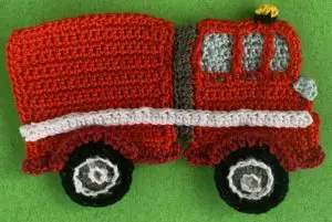 Crochet fire engine 2 ply cab with stripe