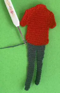 Crochet man 2 ply joining for trousers neatening row