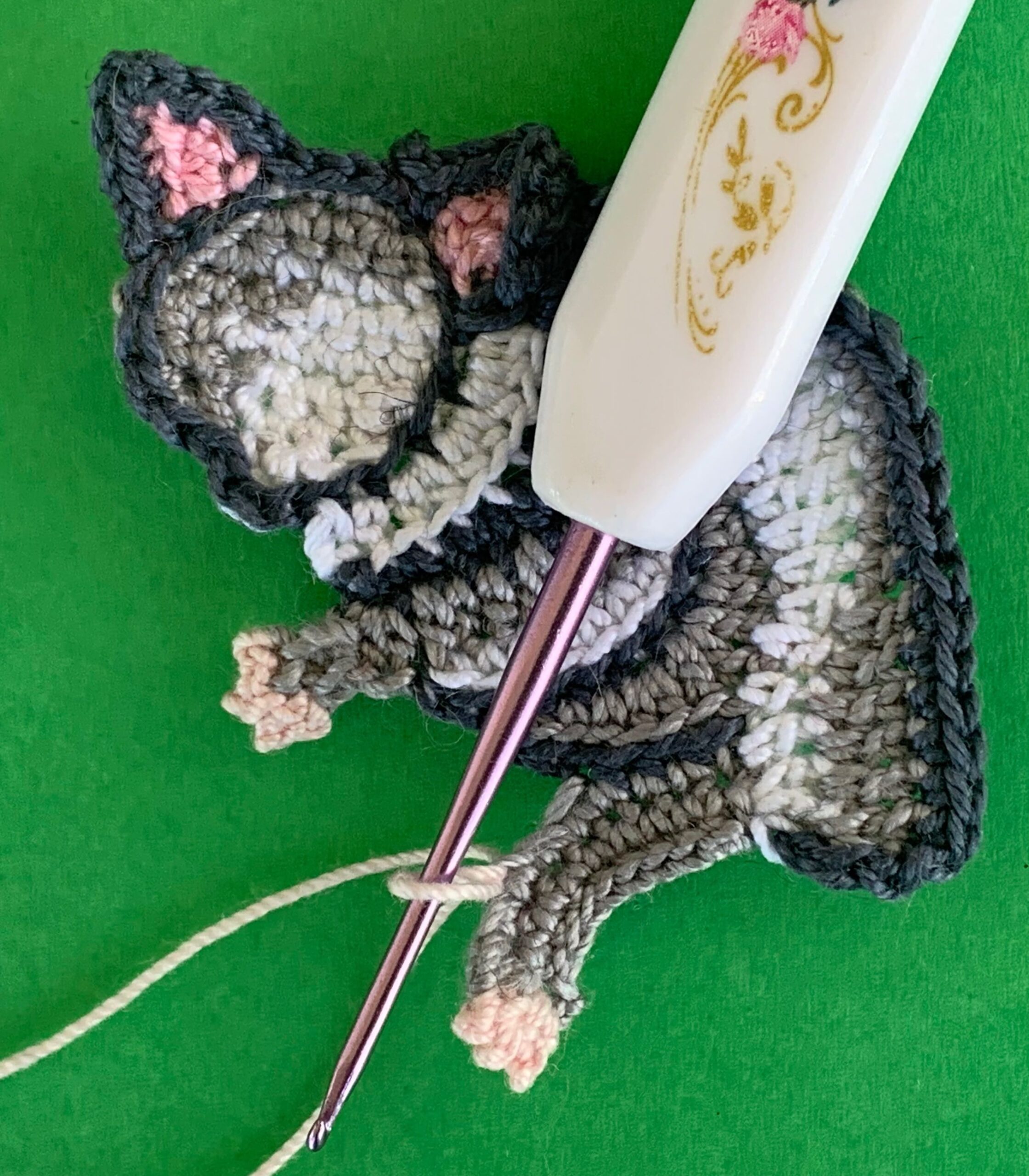 Crochet possum 2 ply joining for side claw