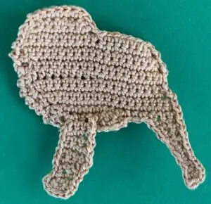 Crochet golden retriever 2 ply near front leg neatened