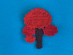 Finished crochet tree pattern 2 ply landscape