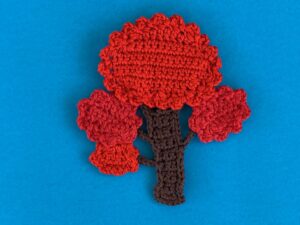 Finished crochet tree tutorial 4 ply landscape