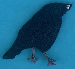 Crochet magpie 2 ply beak markings