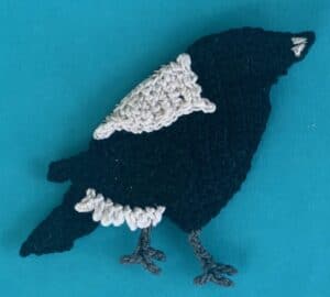 Crochet magpie 2 ply body with back marking