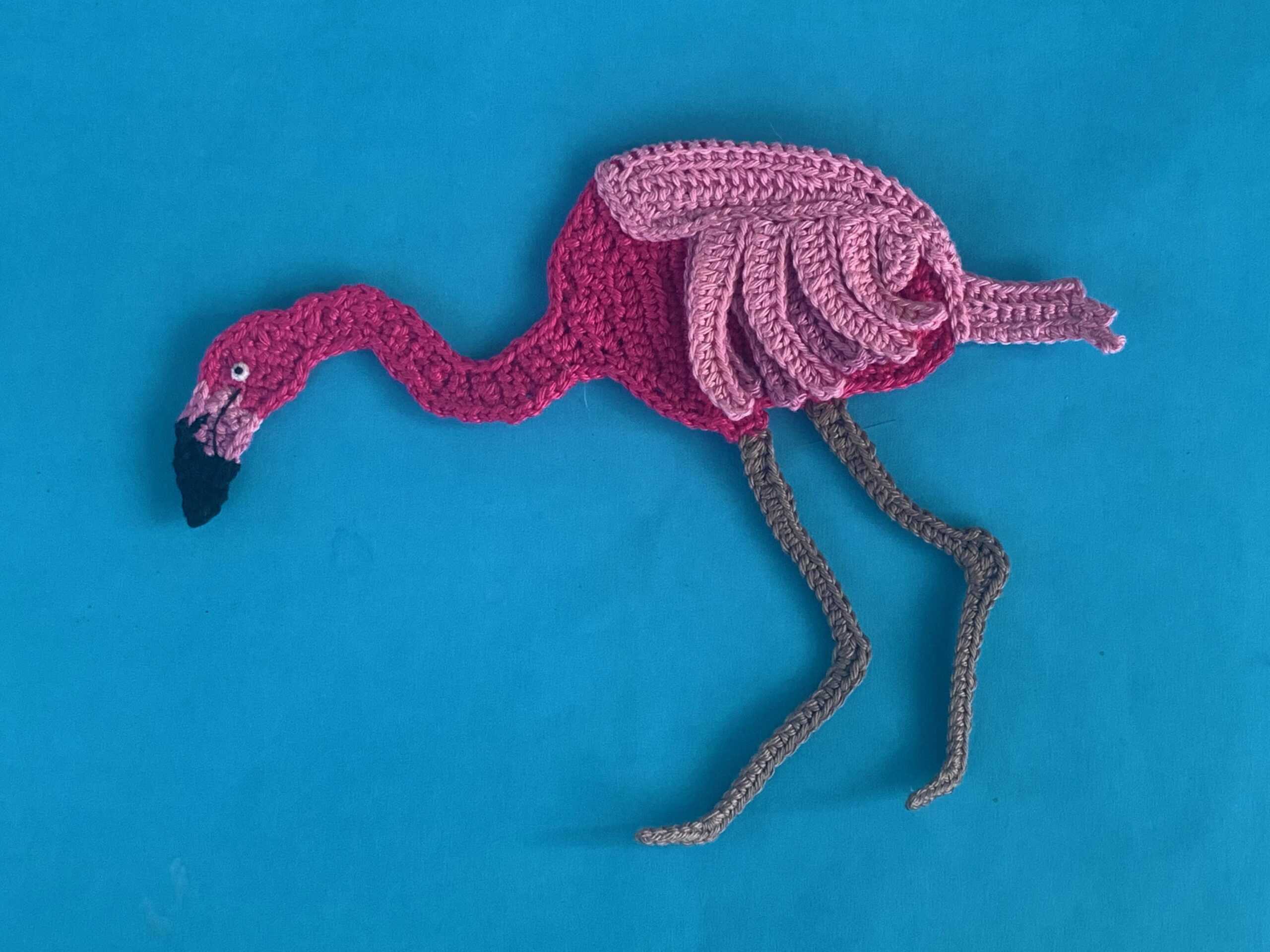 Finished crochet bending flamingo 2 ply landscape