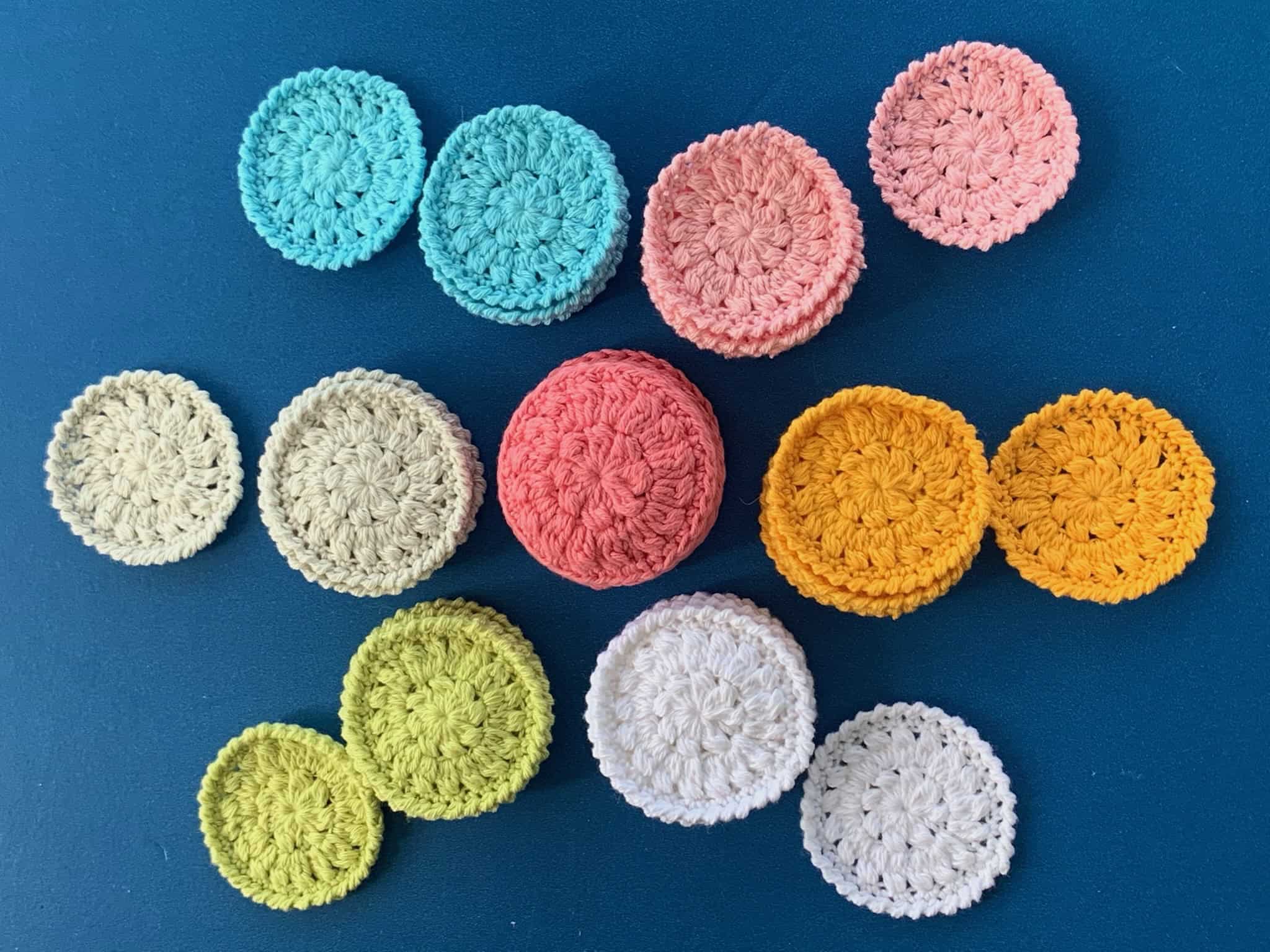 Finished crochet face scrubbie group coloured landscape