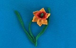 Finished crochet daffodil 2 ply landscape