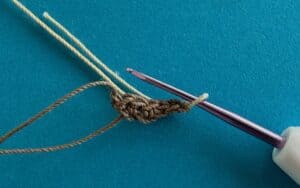 Crochet kookaburra 2 ply joining for second beak part