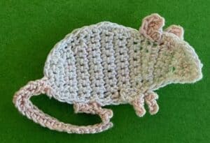Crochet rat 2 ply body with near front leg