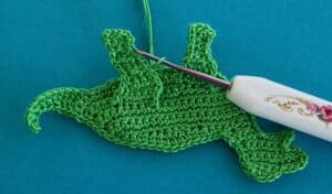 Crochet dinosaur stegosaurus 2 ply joining for far back leg