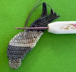 Crochet pigeon 2 ply joining for back leg