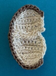 Crochet sitting hedgehog 2 ply around body row 1