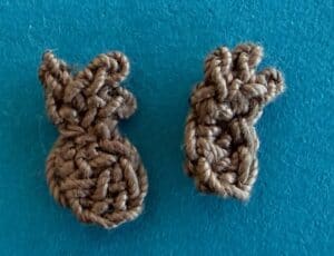 Crochet sitting hedgehog 2 ply feet